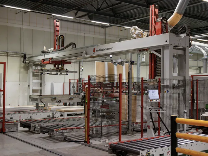 Industrial automation equipment illustrating the long-life and reliability demands that distinguish factory semiconductor sourcing
